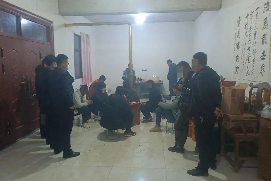 玩家必备十款！购买普通扑克牌分析器,推荐2个良心渠道
