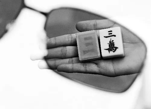教程辅助“教你几招x光透视赌具=我来怎么赢—详细解说+新浪科技