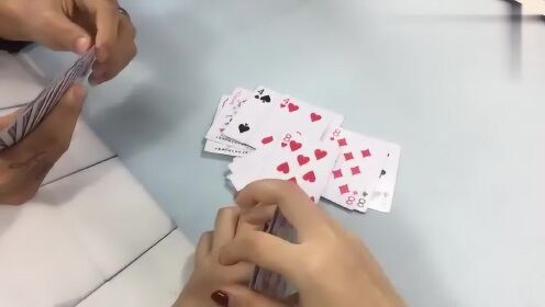 我来教教大家“最实用的民间拖拉机张扑克牌怎么玩赢《详细教程 新浪科技》