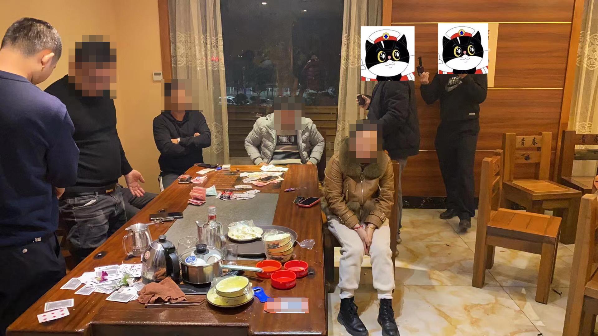 给大家爆料一下且实用普通扑克牌玩三公简单出—详细解说+新浪科技
