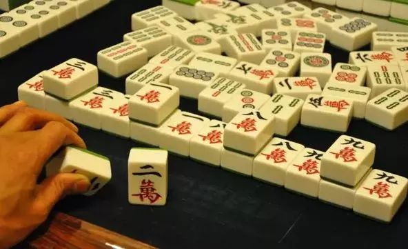 三分钟了解小程序麻将怎么设置才能赢(揭秘微信里如何让牌变好)