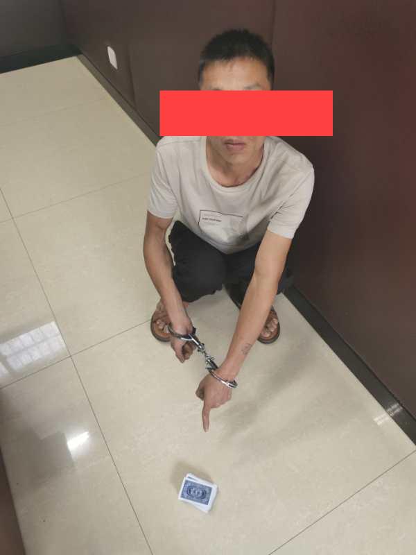 教程辅助“玩斗牛技巧怎样简单出老千方法_《爱问知识人 使用说明》