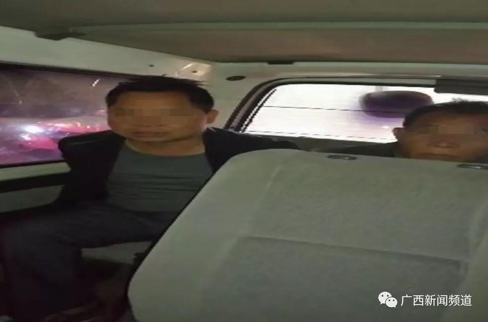 火爆全网!有那种简单扑克出千简单手法步骤_《爱问知识人 使用说明》