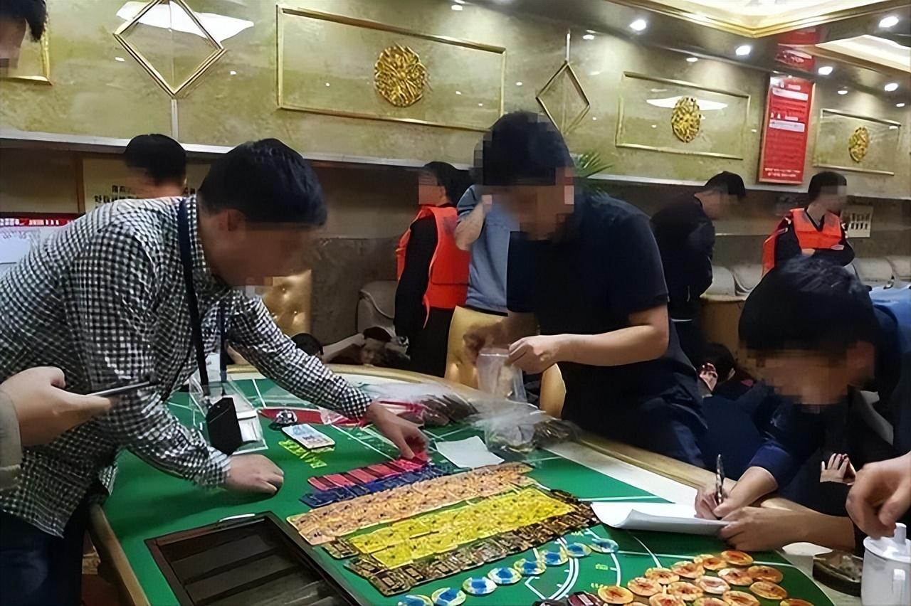 新教你‘‘普通番摊能分析出结果吗《详细教程 新浪科技》