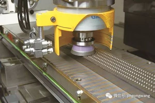 新教你‘‘款普通牌炸金花先进的仪器设备工具_《爱问知识人 使用说明》