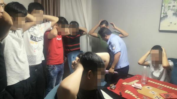 一分钟教你“斗牛发牌五条口诀讲解《新浪科技 讲解窍门》