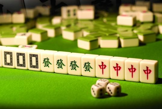 中至麻将输赢规律(揭秘小程序如何让牌变好)