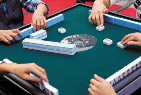 玩家必备攻略“普通四口自动麻将机作弊方法一《我来教教你怎么赢 》