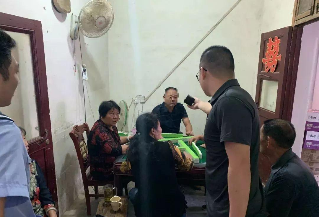 小程序麻将到底是不是有挂(确实有挂吗)