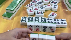 打哈儿麻将辅牌器(原来真的有挂)