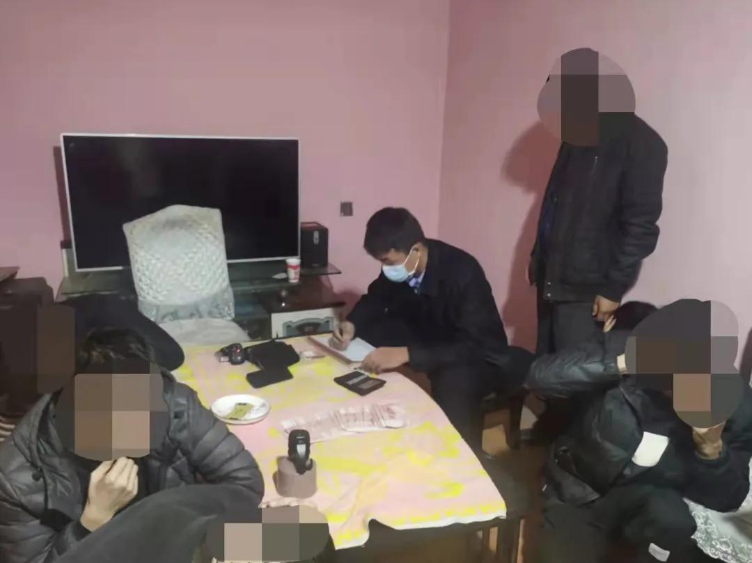 玩家必备攻略“骰子2粒差单双必胜诀窍技巧—详细解说+新浪科技