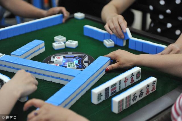 微乐河南麻将助赢神器(揭秘微信里胡牌技巧)
