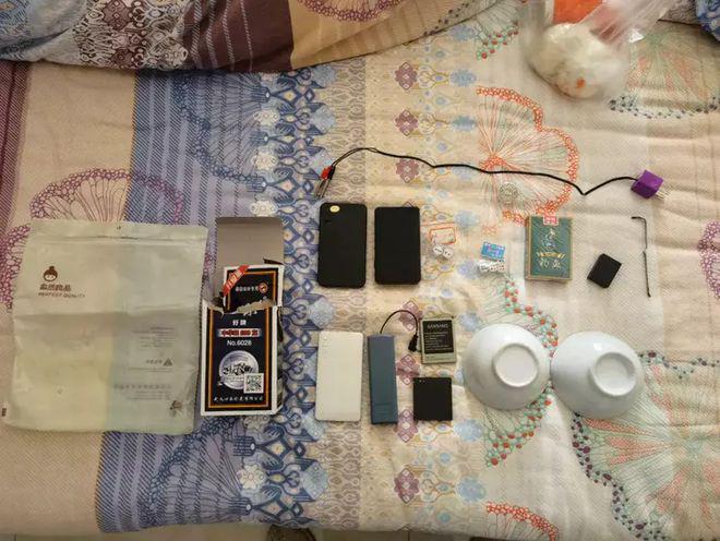 给大家爆料一下扎金花最简单闷牌作弊基本功—详细解说+新浪科技